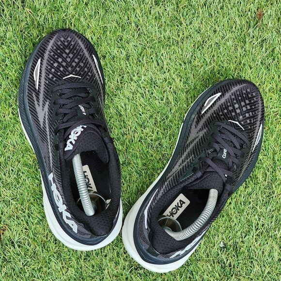 HOKA CLIFTON 9 - Womens Athletic Shoes - SIZE 6.5B - Picture 7 of 9